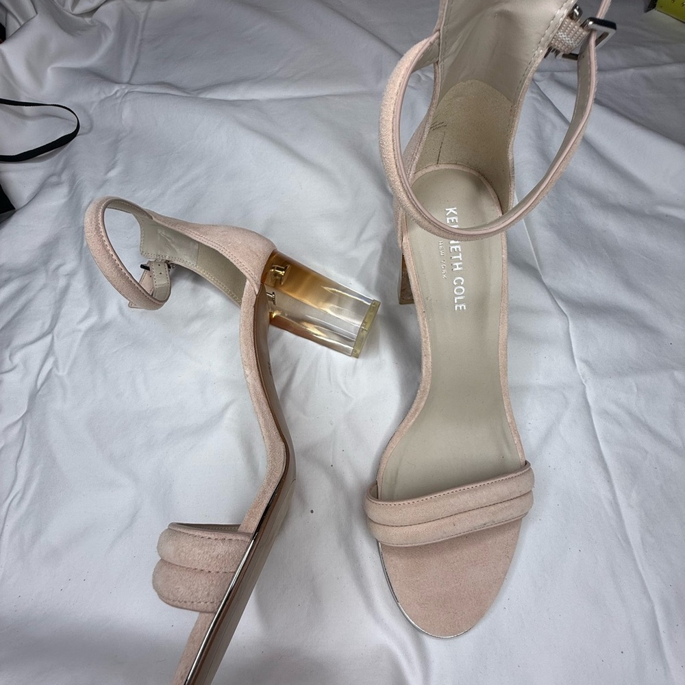 NWT light pink suede heels with clear heel